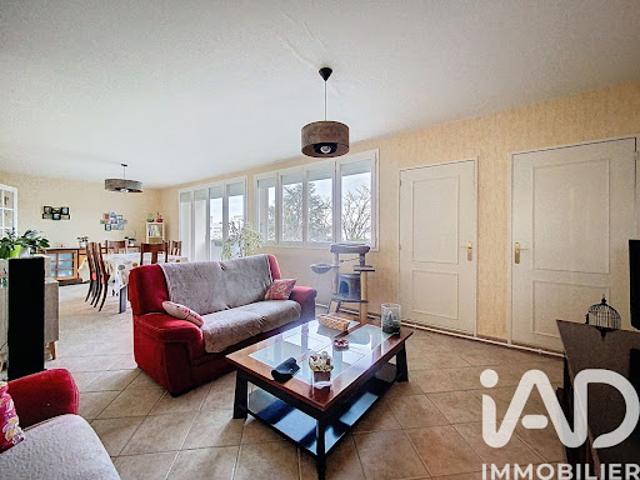 Vente Appartement 4 pièces 90 m2 Montagny