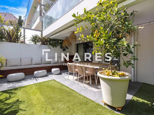 Vente Appartement 4 pièces 90 m2 Marseille 8ème