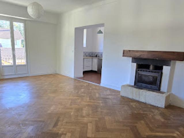 Vente Appartement 4 pièces 90 m2 Monestier de Clermont