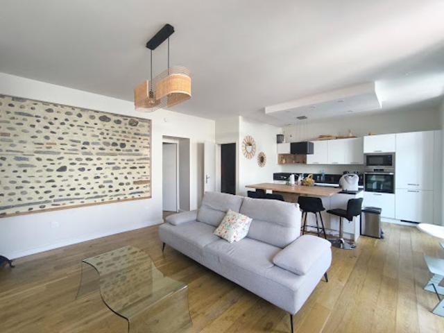Vente Appartement 4 pièces 90 m2 Pau
