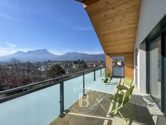 Vente Appartement 4 pièces 91.79 m2 Chambery
