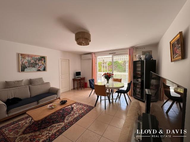 Vente Appartement 4 pièces 91.34 m2 Marseille 8ème