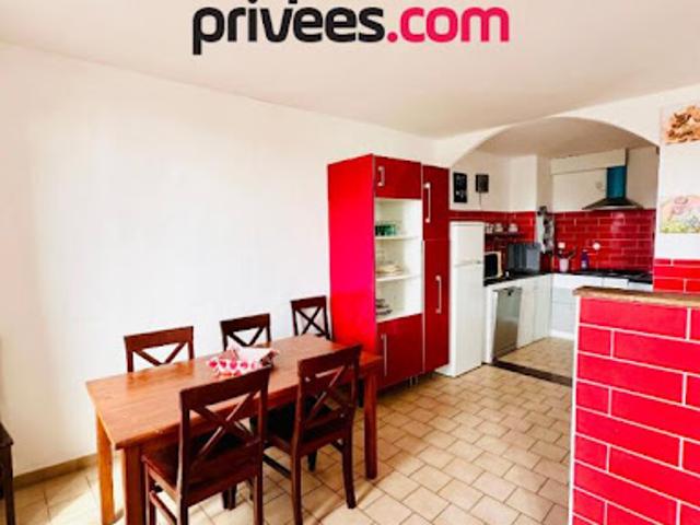 Vente Appartement 4 pièces 91 m2 Hyeres