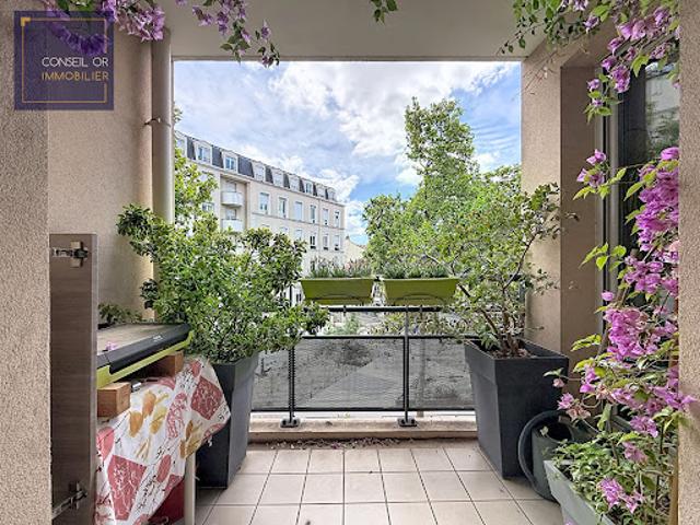 Vente Appartement 4 pièces 91 m2 Lyon 7ème