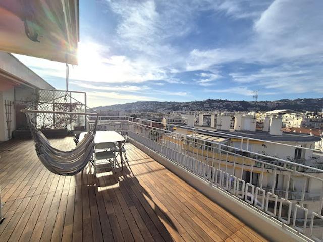 Vente Appartement 4 pièces 91 m2 Nice