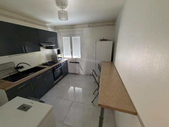 Vente Appartement 4 pièces 91 m2 Saint Jean de la Ruelle