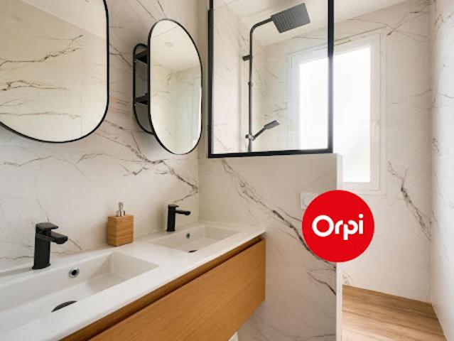 Vente Appartement 4 pièces 91 m2 Saint Priest
