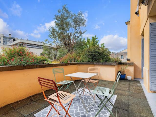 Vente Appartement 4 pièces 92.1 m2 Versailles