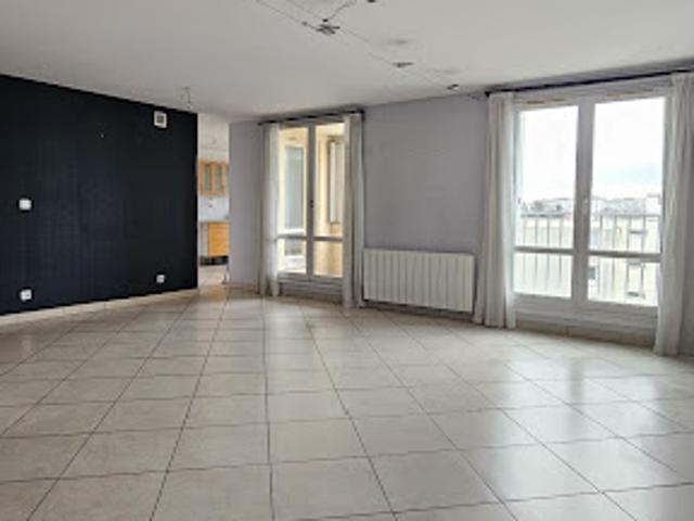 Vente Appartement 4 pièces 92 m2 Venissieux