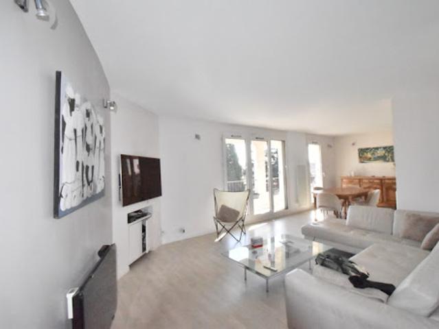 Vente Appartement 4 pièces 92 m2 Viry chatillon