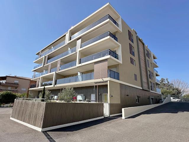 Vente Appartement 4 pièces 92 m2 Antibes