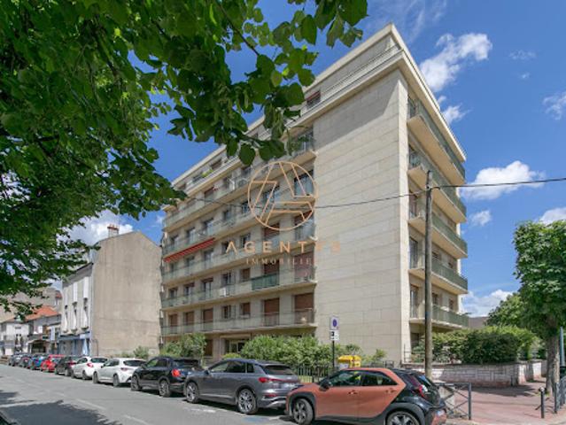 Vente Appartement 4 pièces 92 m2 La Varenne Saint Hilaire