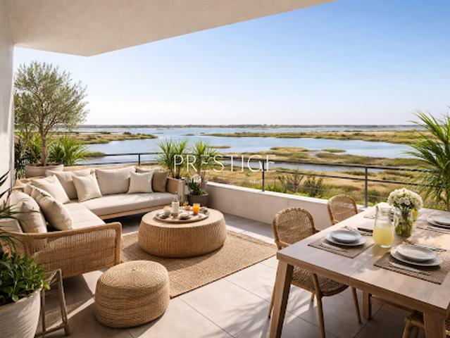 Vente Appartement 4 pièces 92 m2 Le Grau du Roi