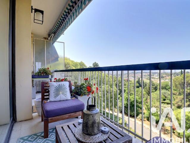 Vente Appartement 4 pièces 92 m2 Marseille 12ème