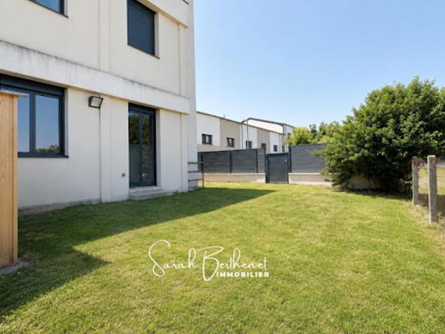 Vente Appartement 4 pièces 97.9 m2 Brindas