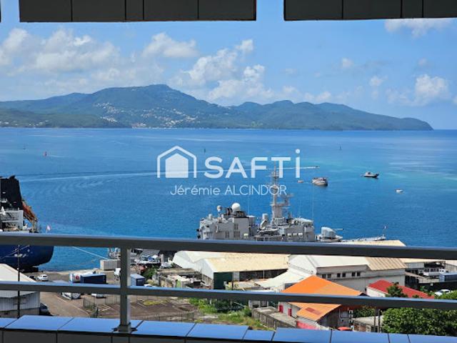 Vente Appartement 4 pièces 97 m2 Fort de france