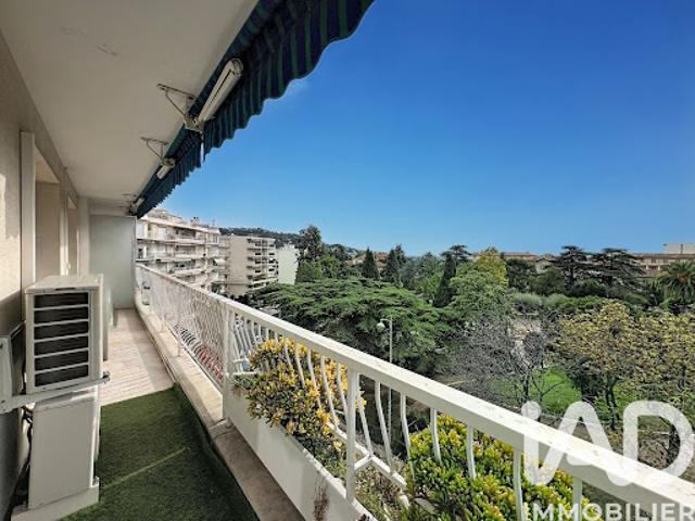 Vente Appartement 4 pièces 97 m2 Le Cannet