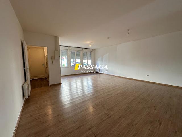 Vente Appartement 4 pièces 94.57 m2 Saint Geniez d'Olt