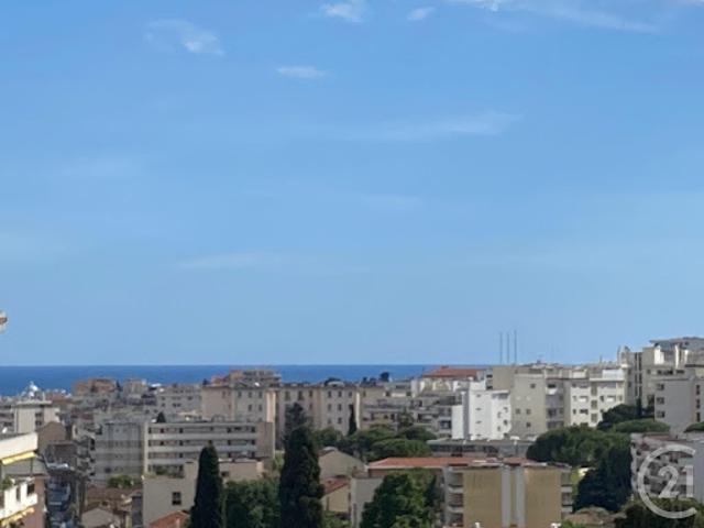 Vente Appartement 4 pièces 94.78 m2 Le Cannet