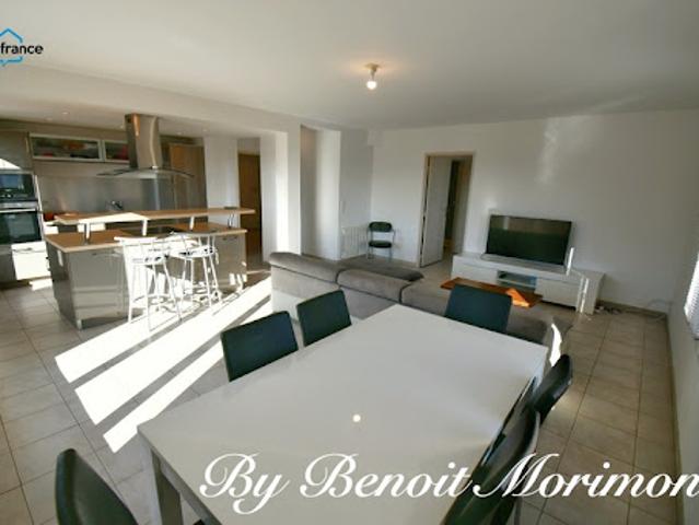 Vente Appartement 4 pièces 94 m2 Trans en Provence