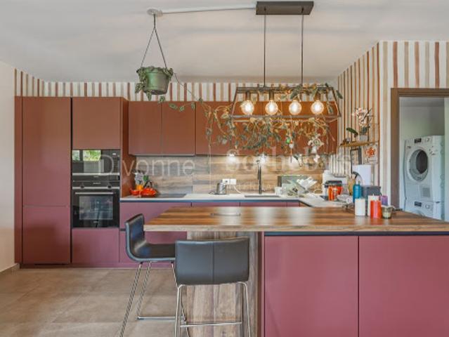Vente Appartement 4 pièces 94 m2 Divonne les Bains