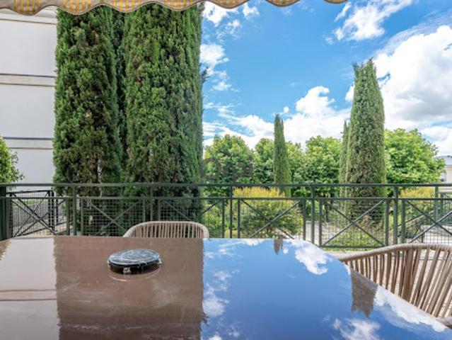 Vente Appartement 4 pièces 94.89 m2 Le Plessis Robinson