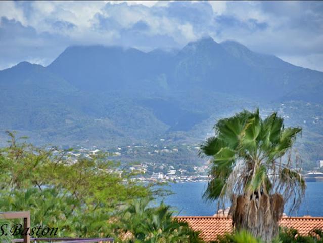 Vente Appartement 4 pièces 94 m2 Les trois ilets