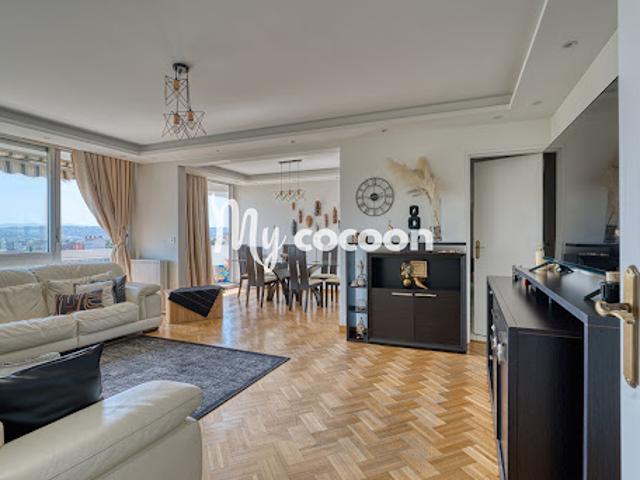 Vente Appartement 4 pièces 94 m2 Lyon 8ème