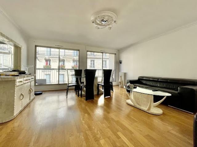 Vente Appartement 4 pièces 94 m2 Paris 11ème
