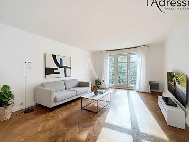 Vente Appartement 4 pièces 94 m2 Suresnes
