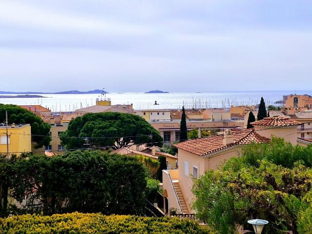Vente Appartement 4 pièces 94m² Bandol