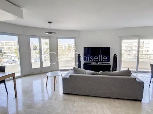Vente Appartement 4 pièces 95.6 m2 Cannes