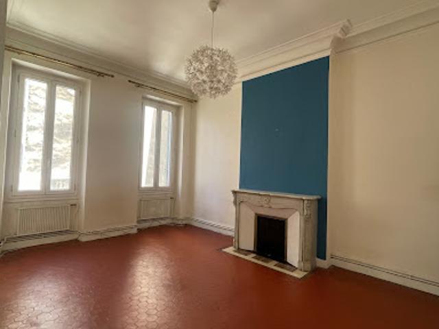 Vente Appartement 4 pièces 95.74 m2 Marseille 1er