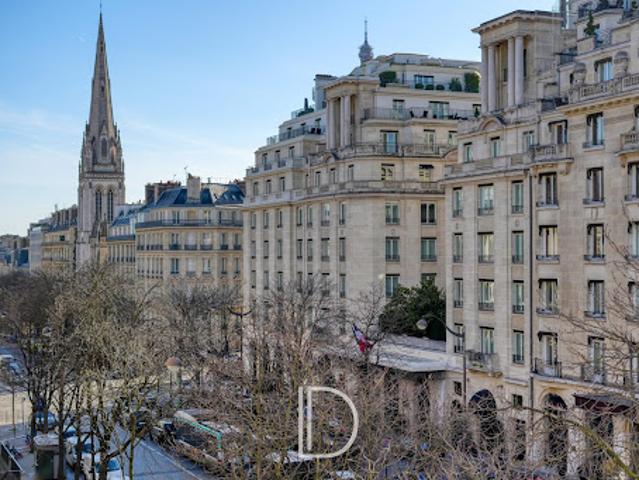 Vente Appartement 4 pièces 95.84 m2 Paris 8ème
