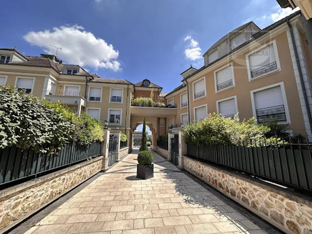 Vente Appartement 4 pièces 95.35 m2 Verrieres le buisson
