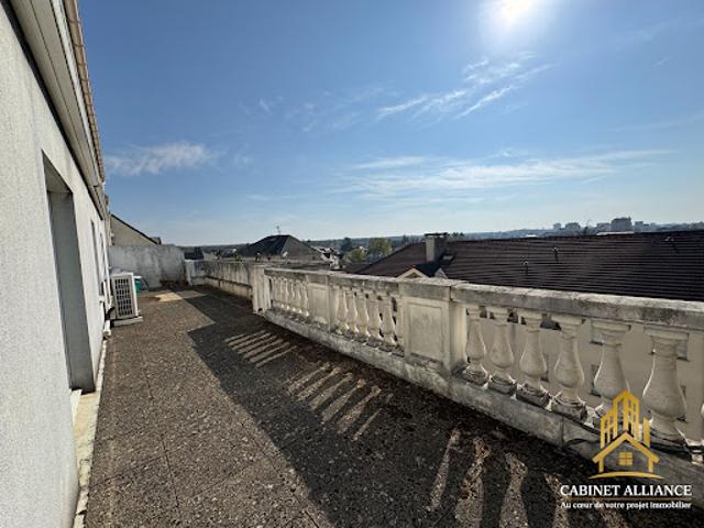 Vente Appartement 4 pièces 95 m2 Melun