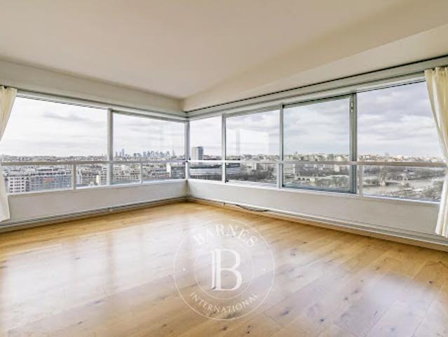 Vente Appartement 4 pièces 96.55 m2 Paris 15ème