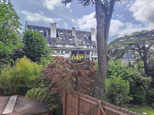 Vente Appartement 4 pièces 96.64 m2 Nantes
