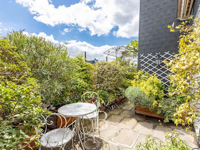 Vente Appartement 4 pièces 96.36 m2 Paris 15ème