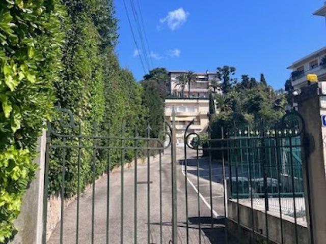 Vente Appartement 4 pièces 96 m2 Cannes