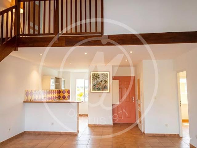 Vente Appartement 4 pièces 96 m2 Le gosier