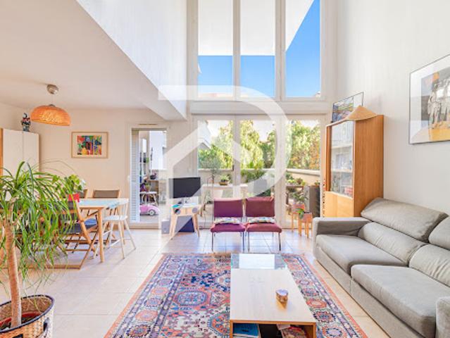 Vente Appartement 4 pièces 96 m2 Marseille 2ème