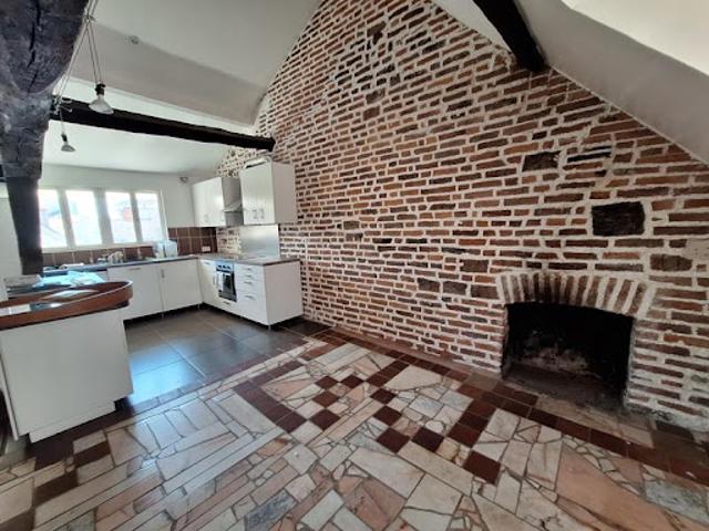 Vente Appartement 4 pièces 96 m2 Montluçon