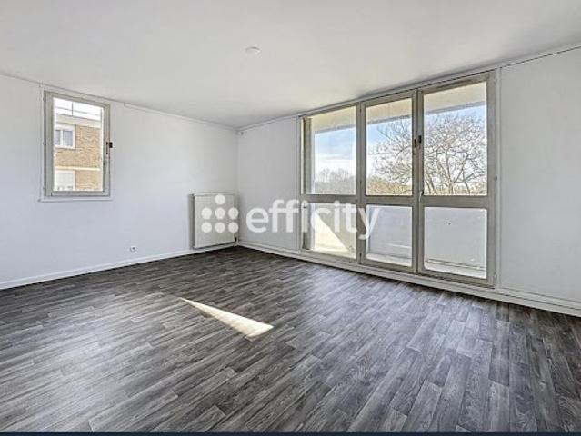 Vente Appartement 5 pièces 96 m2 Noisy le Grand