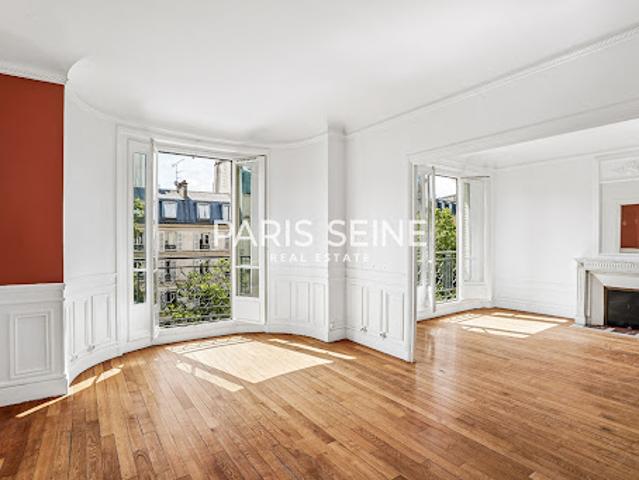 Vente Appartement 4 pièces 98.2 m2 Paris 7ème