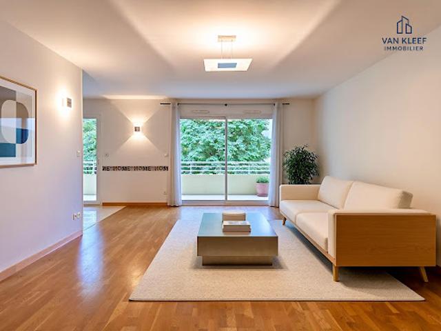 Vente Appartement 4 pièces 98.38 m2 Ferney Voltaire