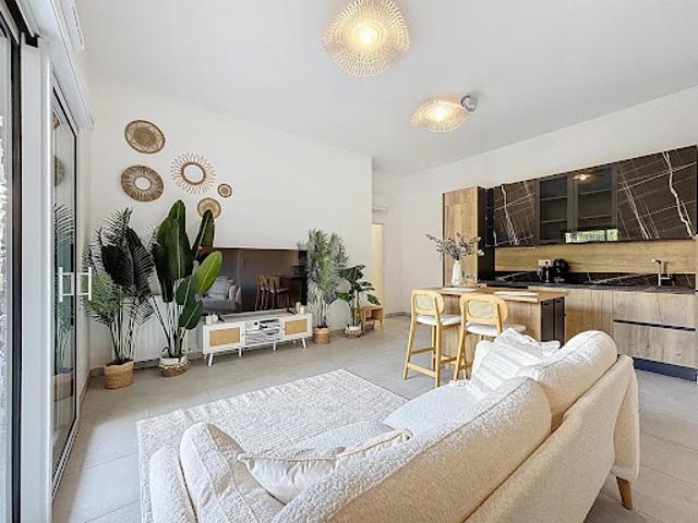 Vente Appartement 4 pièces 98 m2 Le Cannet