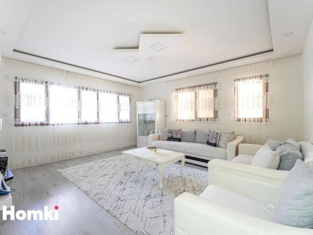 Vente Appartement 4 pièces 98 m2 Marseille 13ème