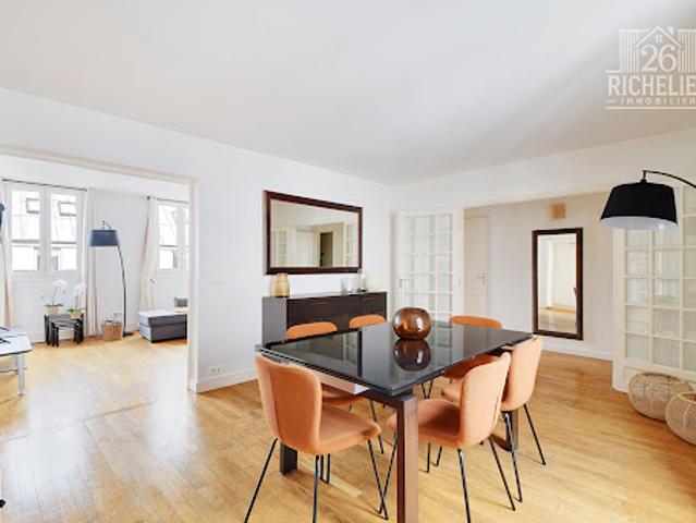 Vente Appartement 4 pièces 98 m2 Paris 1er