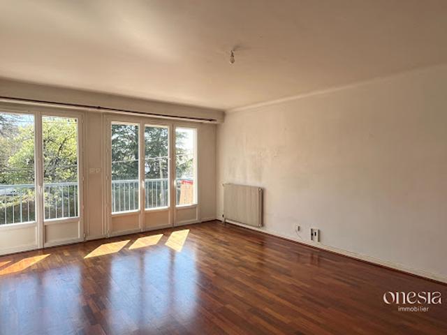 Vente Appartement 4 pièces 98 m2 Pau